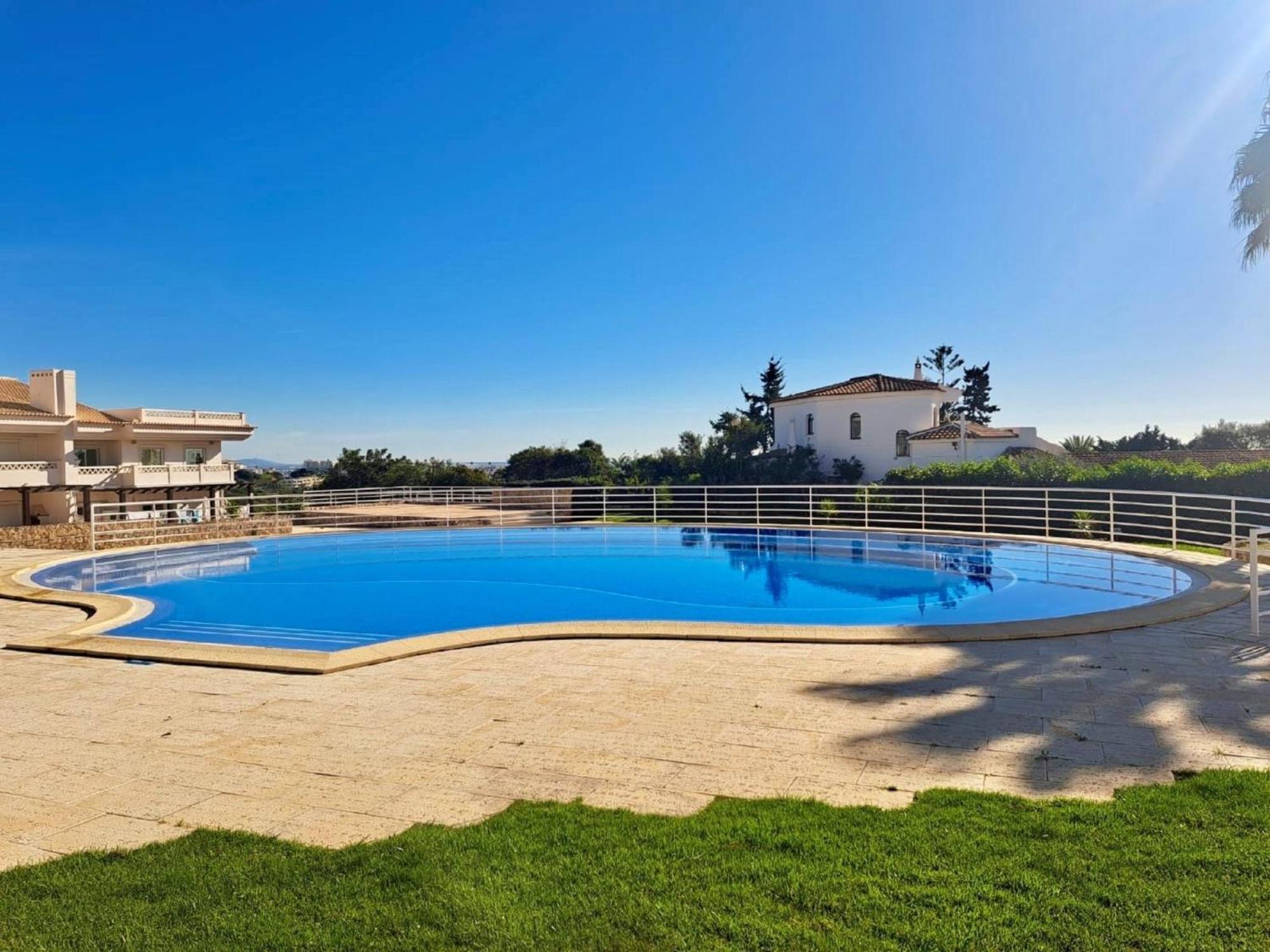 Holiday home Cerro Aguia Am V2 By Interhome Albufeira