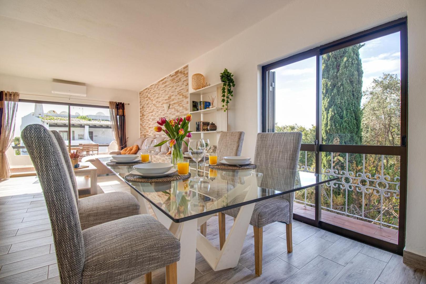 Welcoming Oasis 500m Ac Wi-fi Pool Balcony Apartment