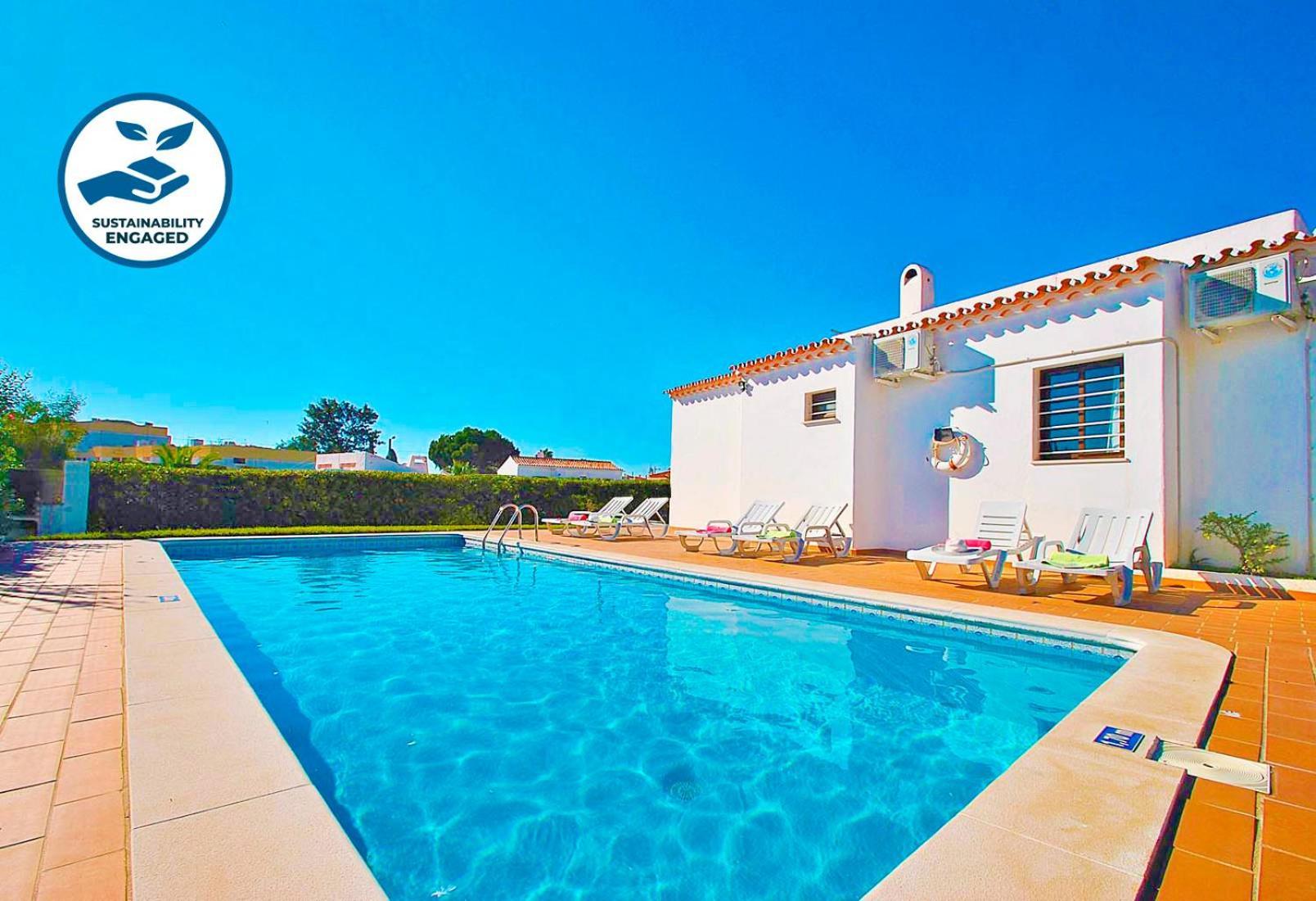 Villa Isis By Algarve Vacation Albufeira