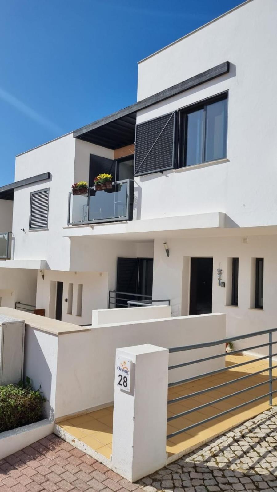 Villa Ocean View Residences 3 Bedroom Villa's Sea View *