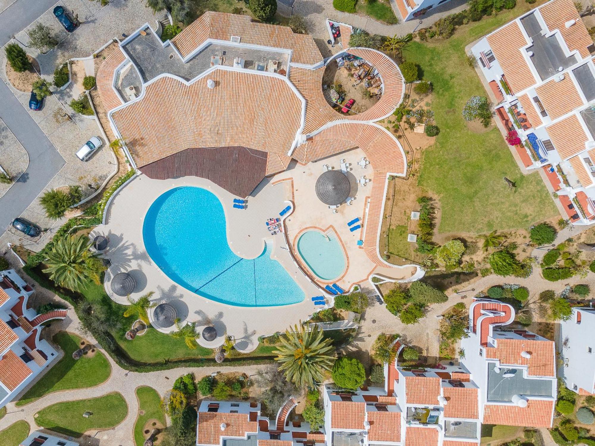 Modern Oasis 500m With Ac Wifi Pool Apartamento *
