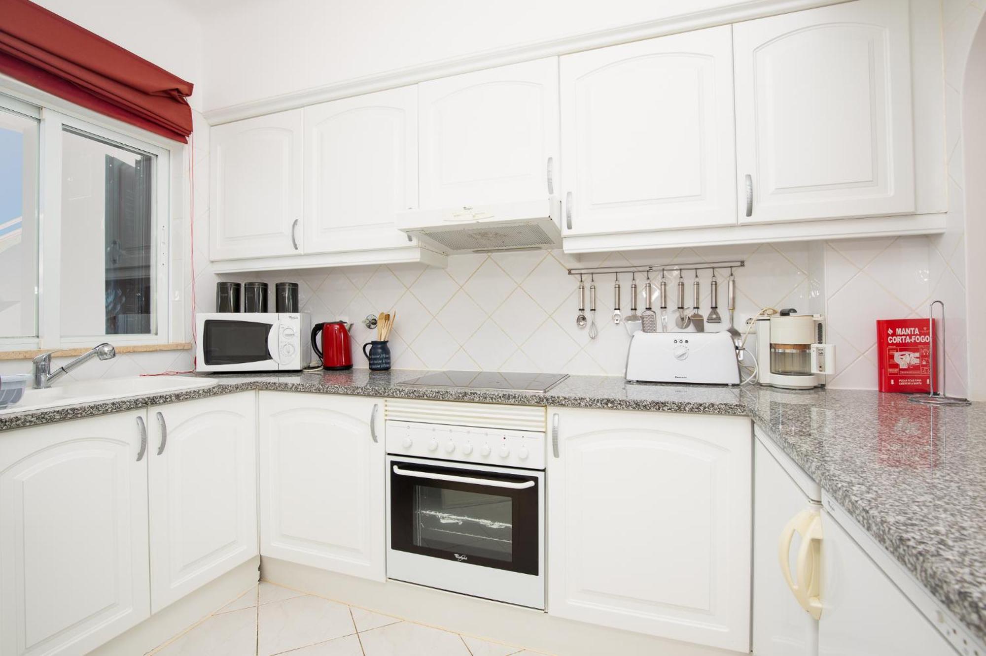 Amazing 2-bedroom With Big Terrace! * Albufeira