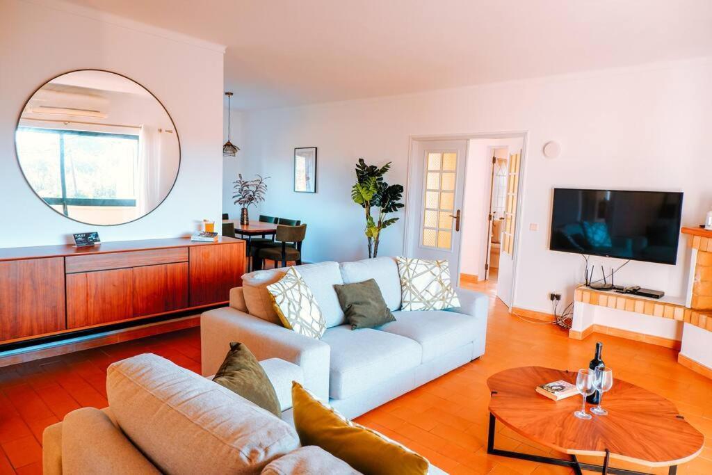 Miracampo - Elegant Secret Villa Albufeira
