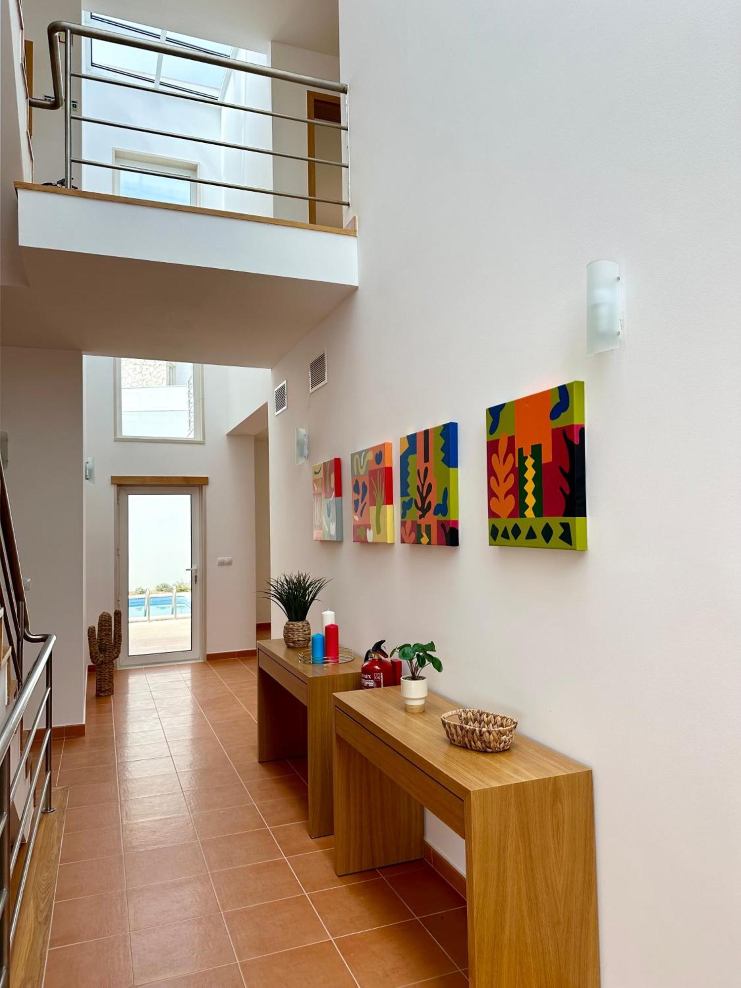 Elvia Villa