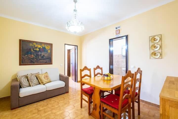 Camila - Ideal Location Ten-min Walk To Marina * Albufeira