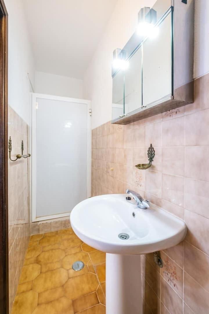 Camila - Ideal Location Ten-min Walk To Marina * Albufeira