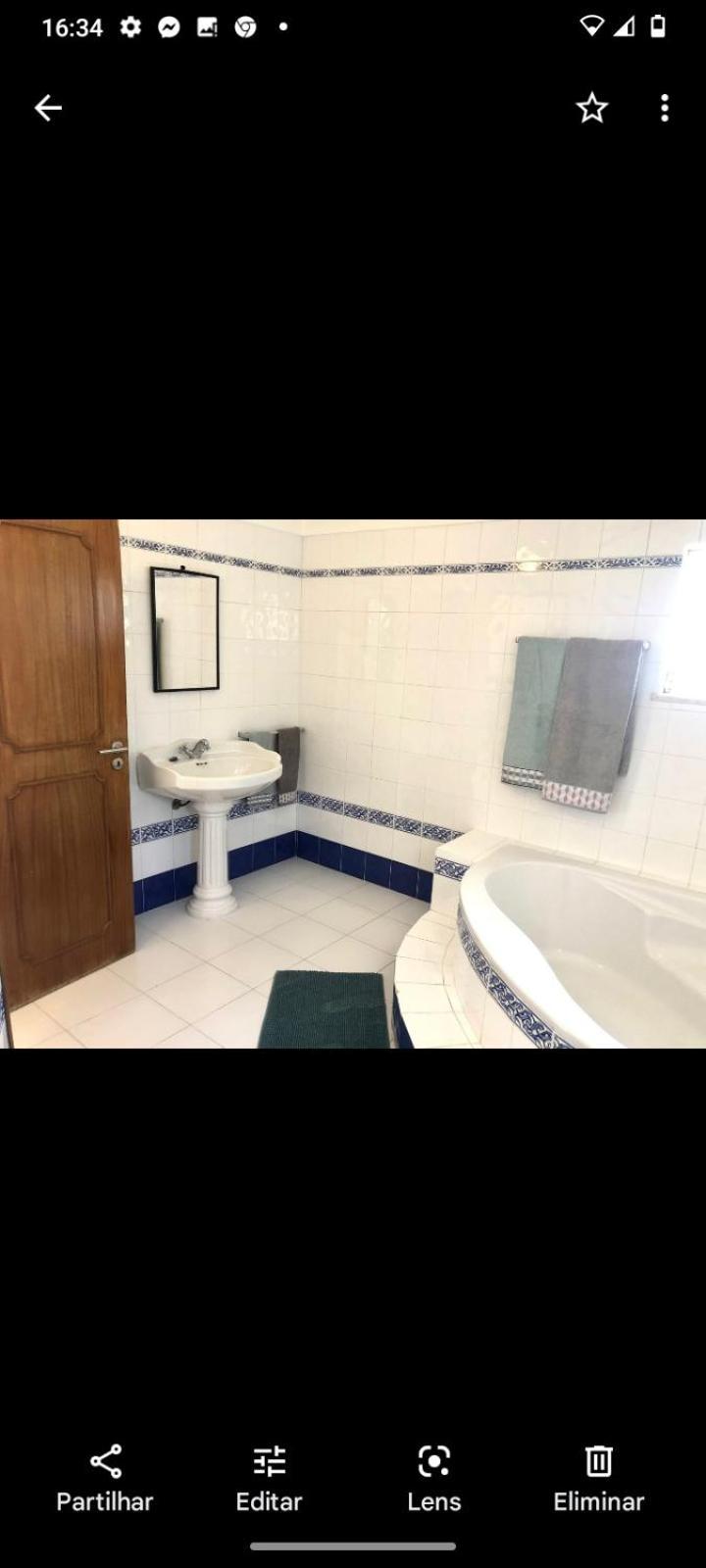 Villa Nightingale