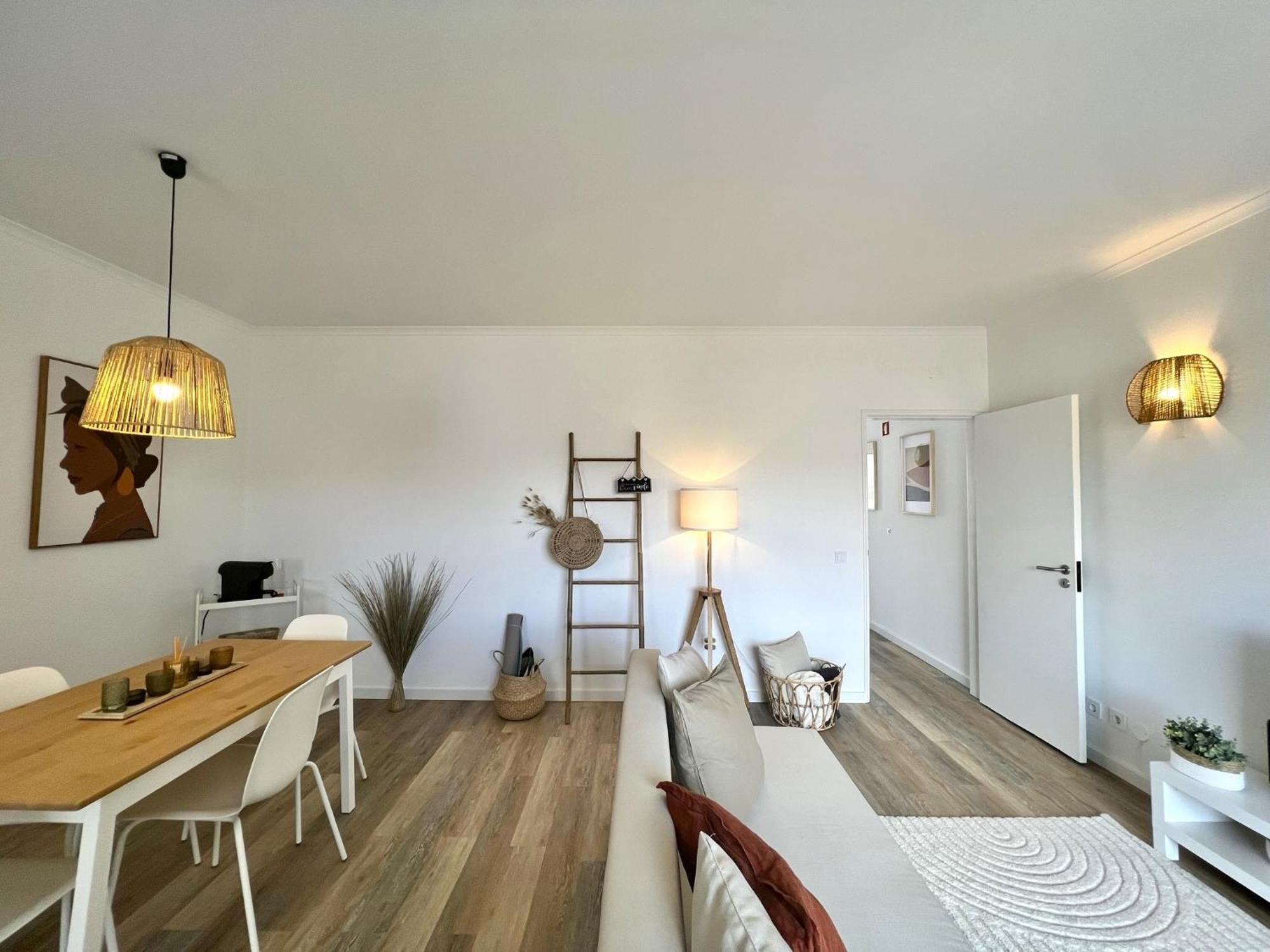Design By Homing
