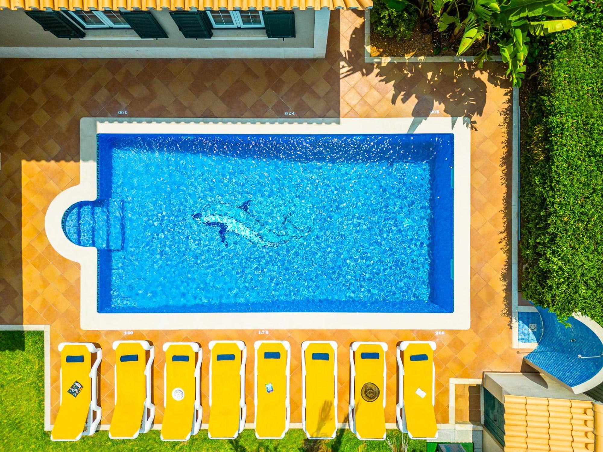 Hawaii By Algarve Vacation Villa *