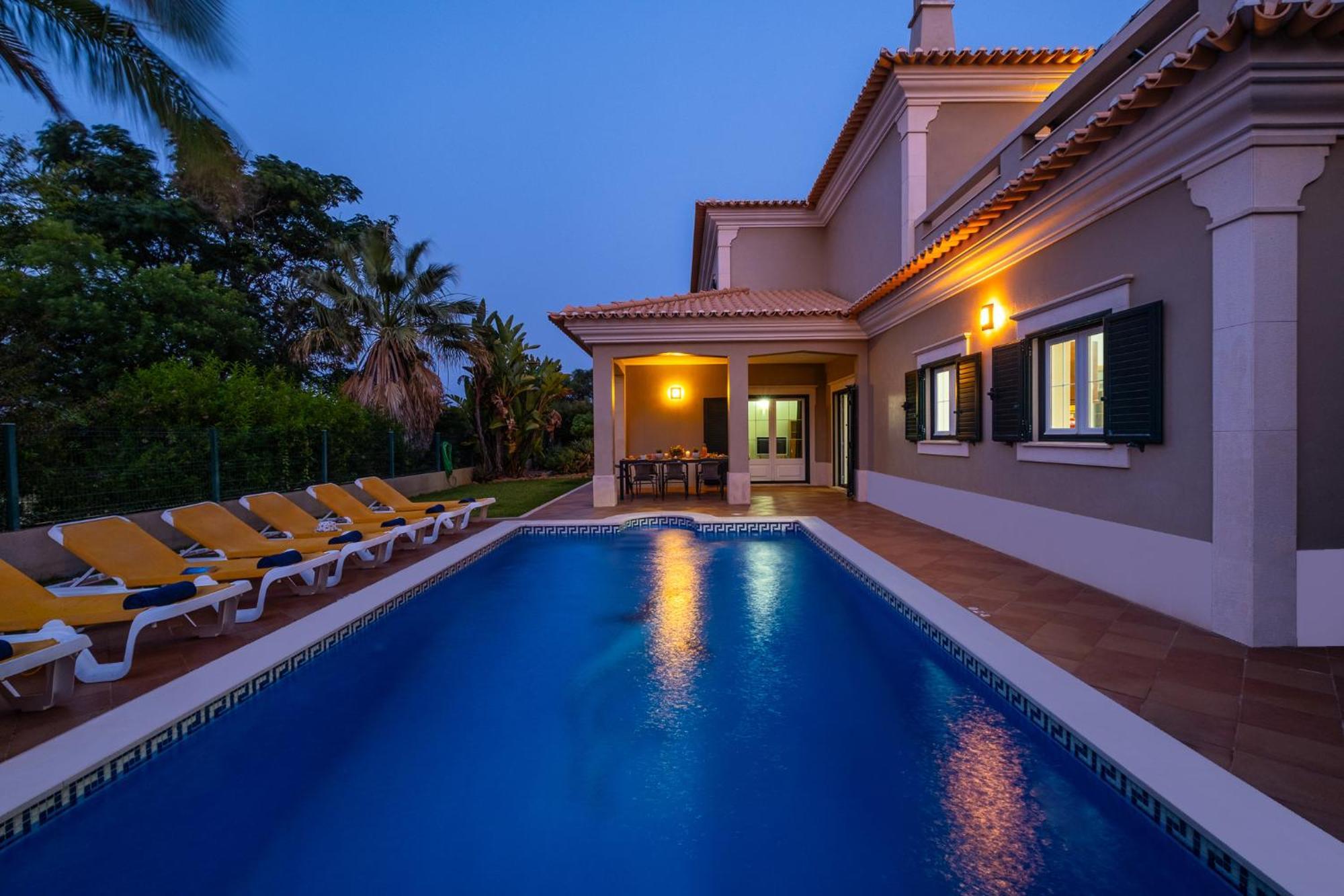 Villa Hawaii By Algarve Vacation