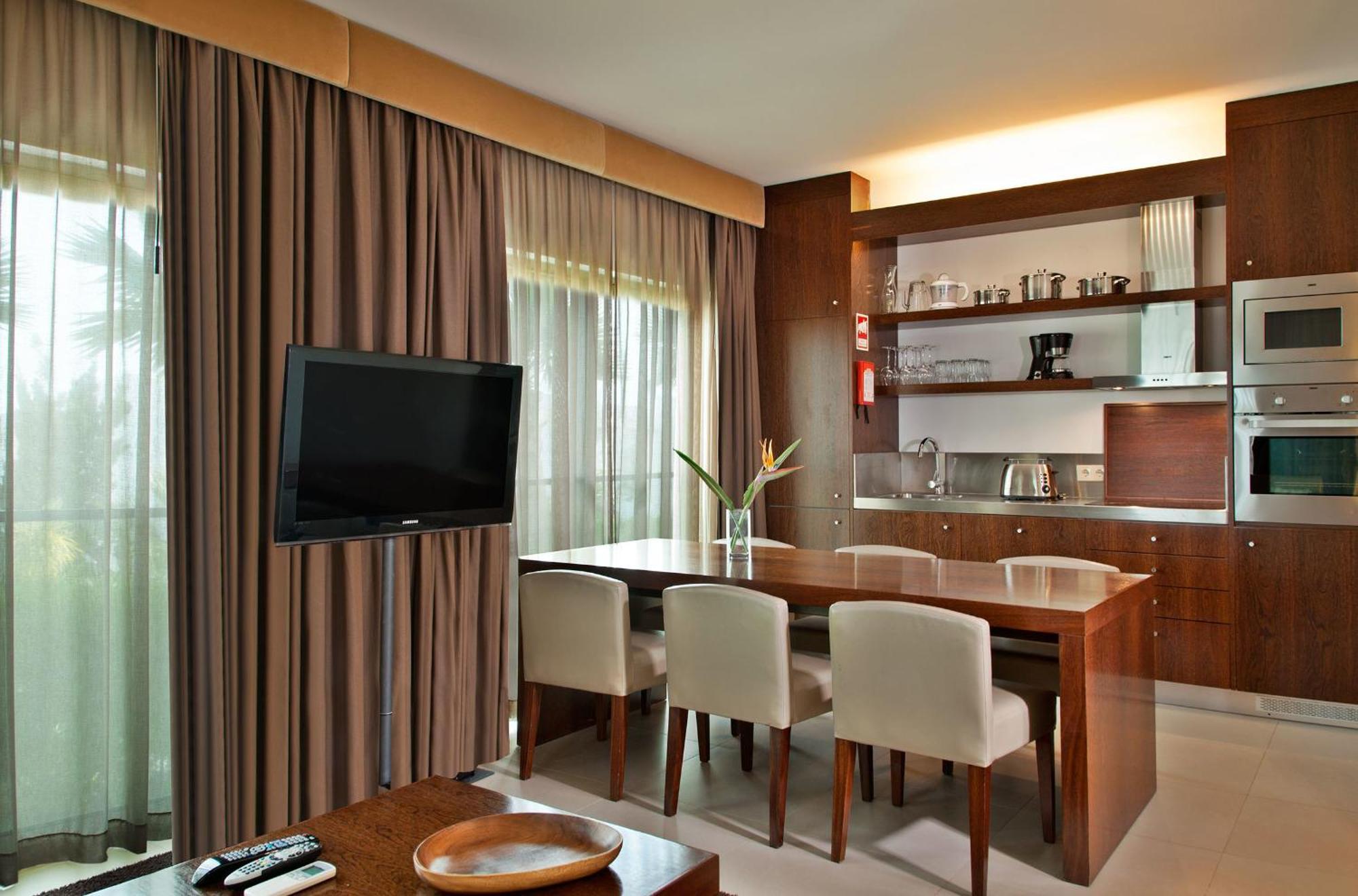 Villa Sao Rafael Holidays
