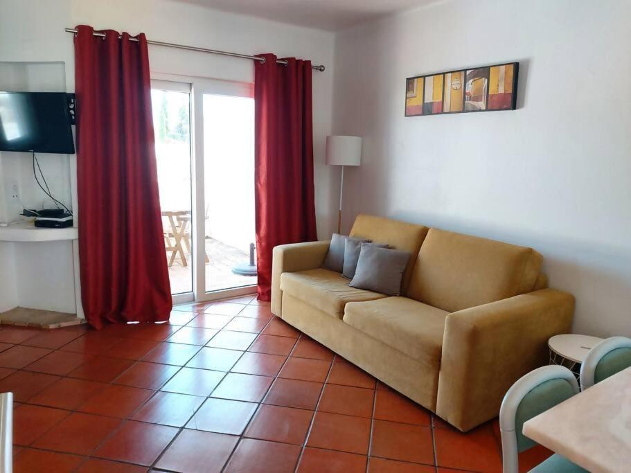 Gilda Club Apartamento T1 Superior * Albufeira
