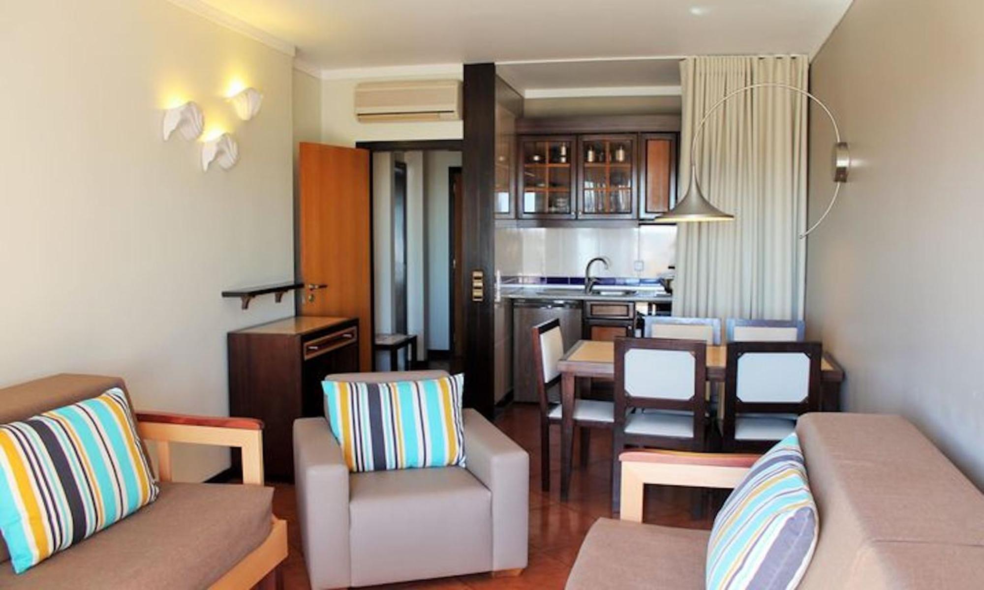 Perfect 1 Bedroom *