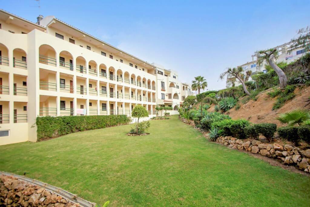 Apartamento Iva Moderno Com Piscina *