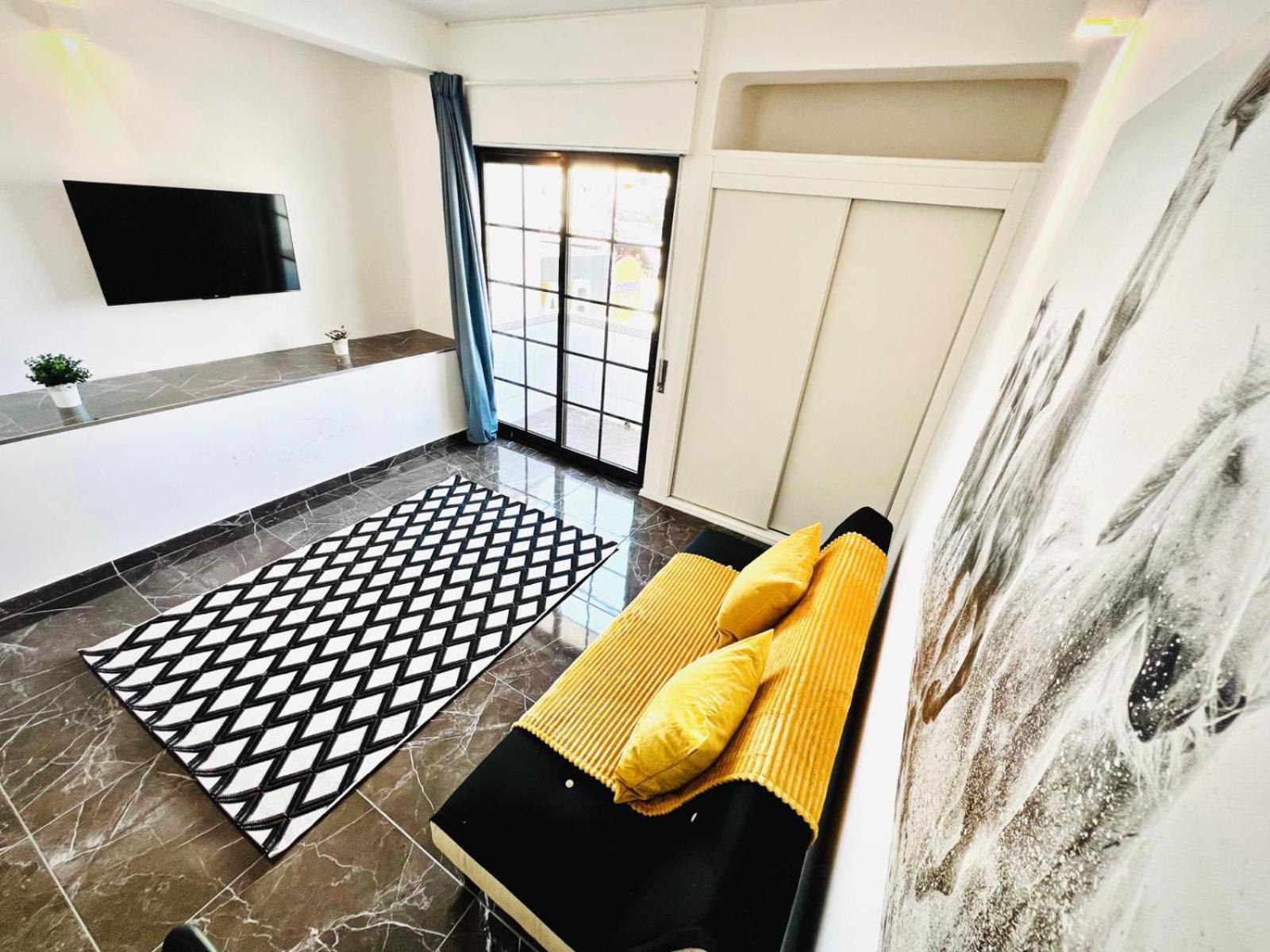 Flat Luxuous Da Oura Appartement