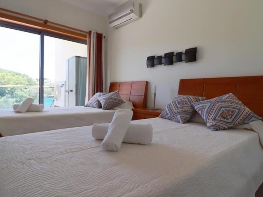 Happiness - Tennis Court & Pool & Apartamento *