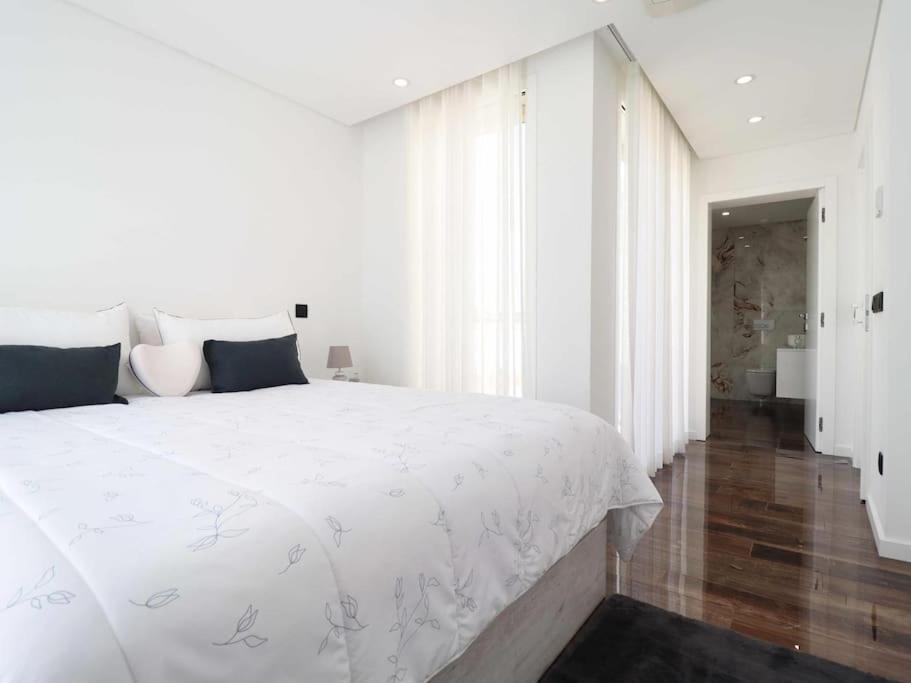 Eco House - Privat Pool & Luxurious Villa *