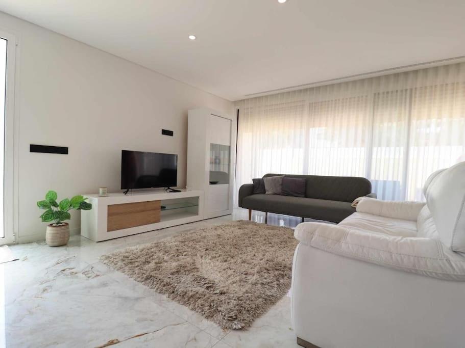 Villa Eco House - Privat Pool & Luxurious *