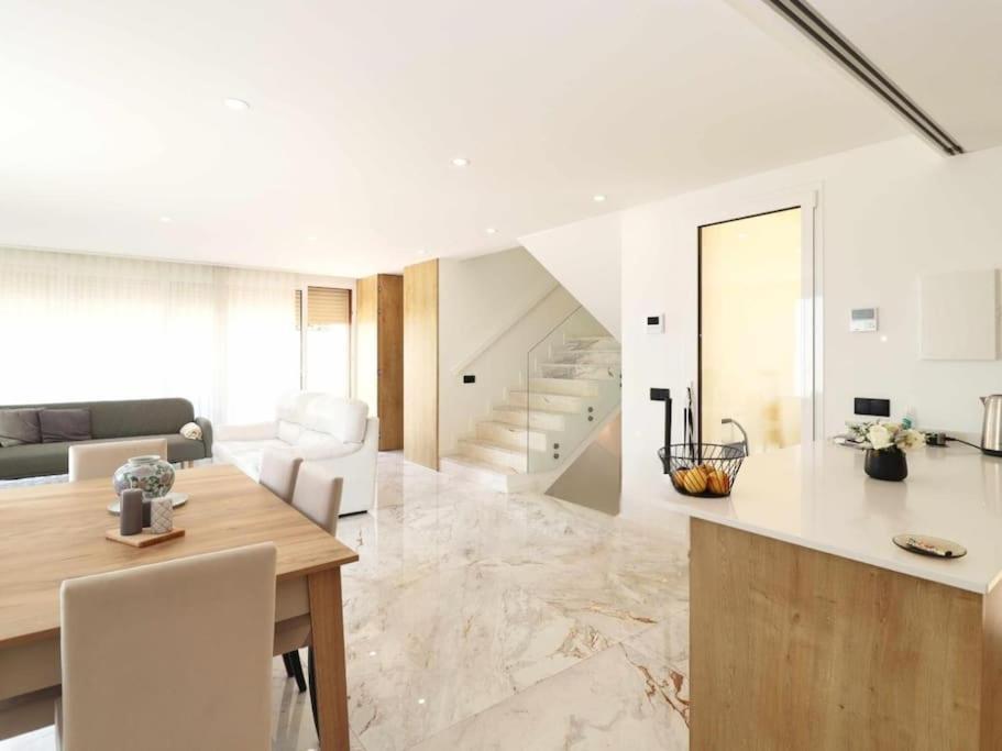 Villa Eco House - Privat Pool & Luxurious *