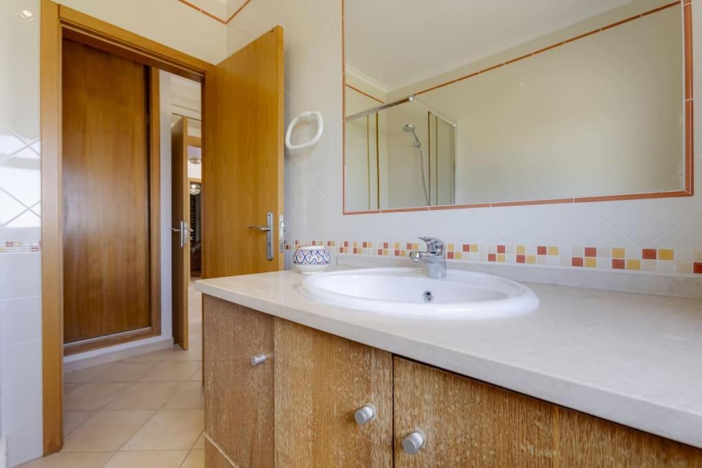 Riad Latifa - Authentic Riad With Jacuzzi In Pousada *