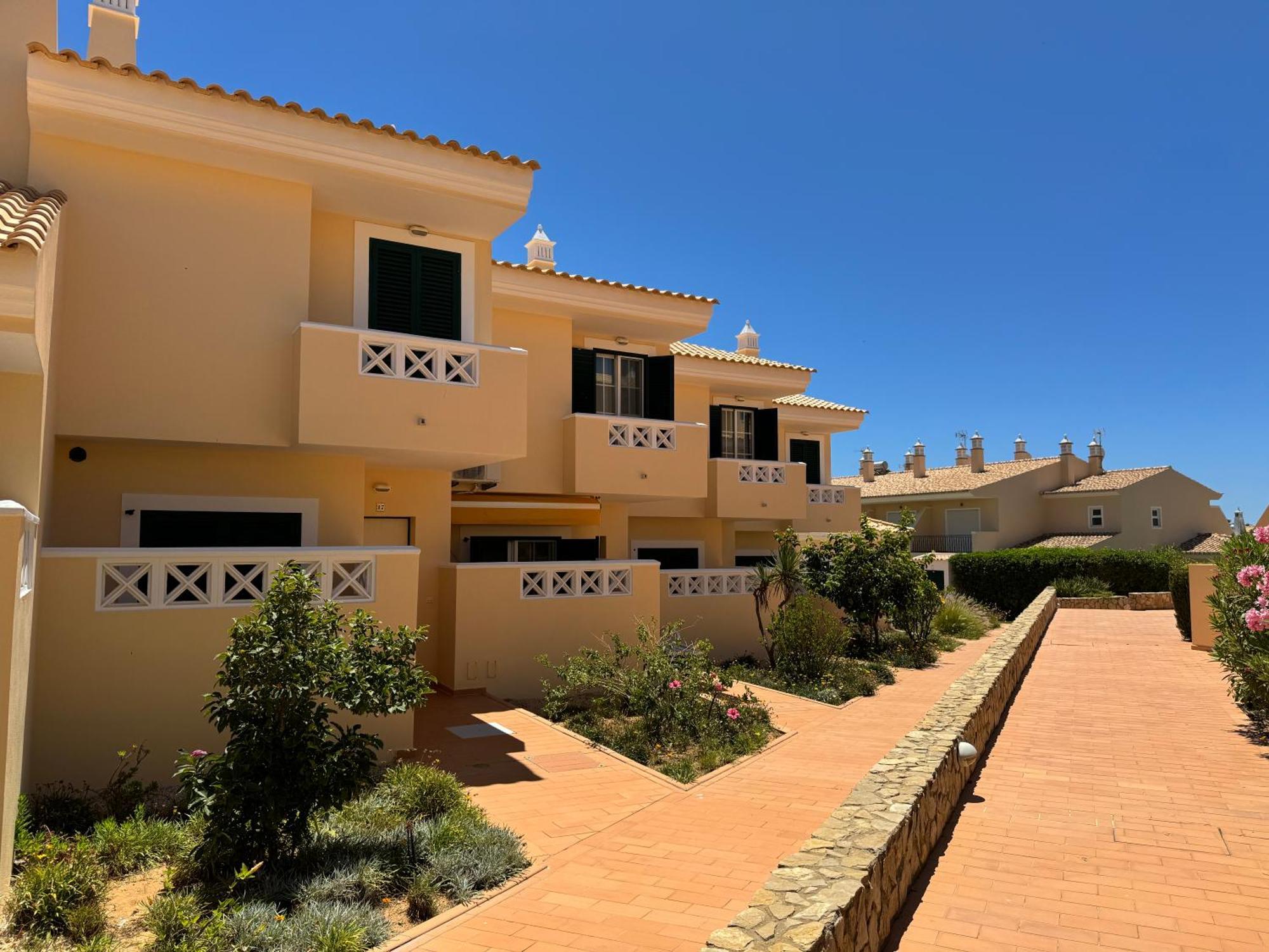 Casa Coral Azul