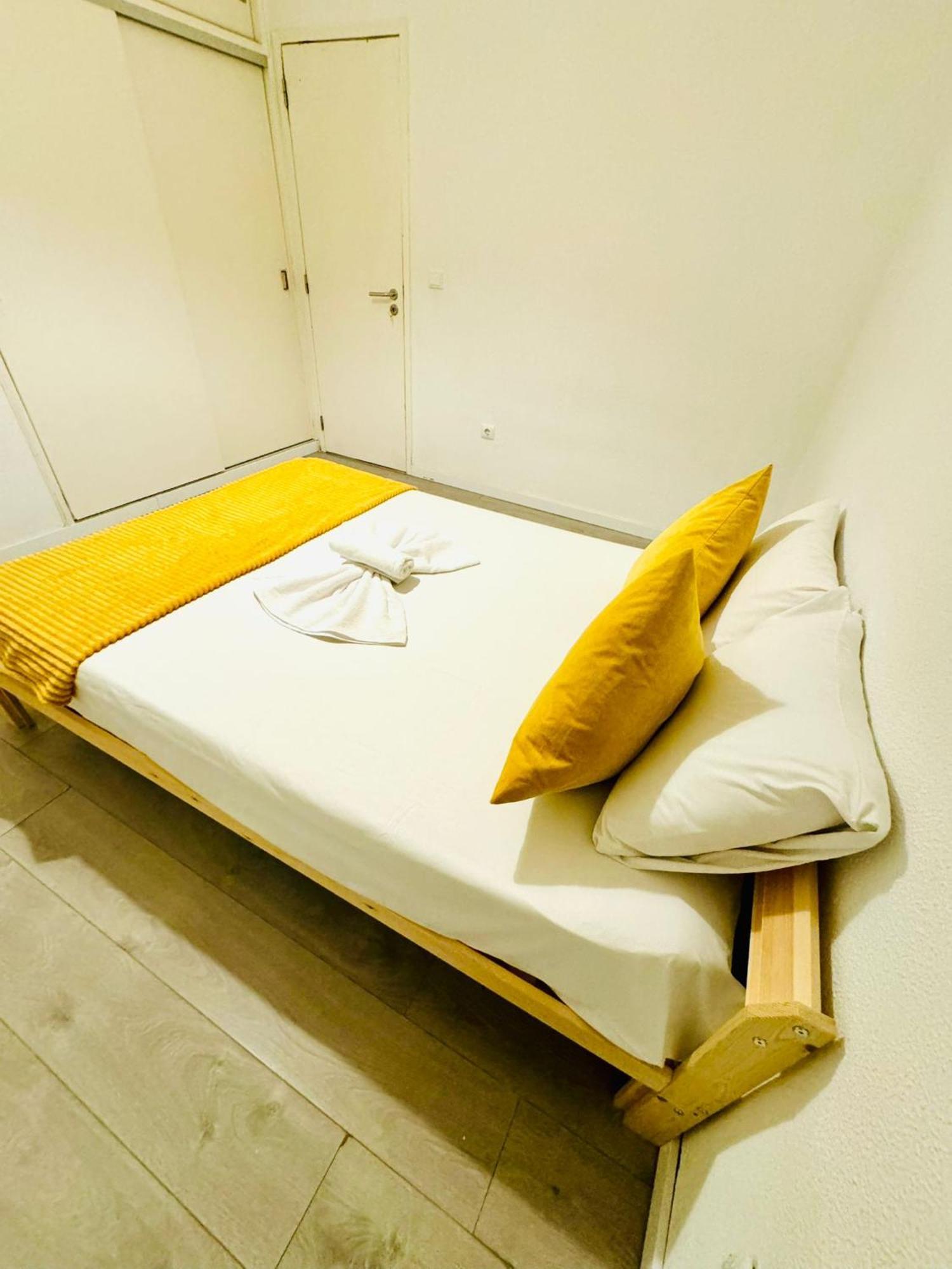 Apartamento T4 *