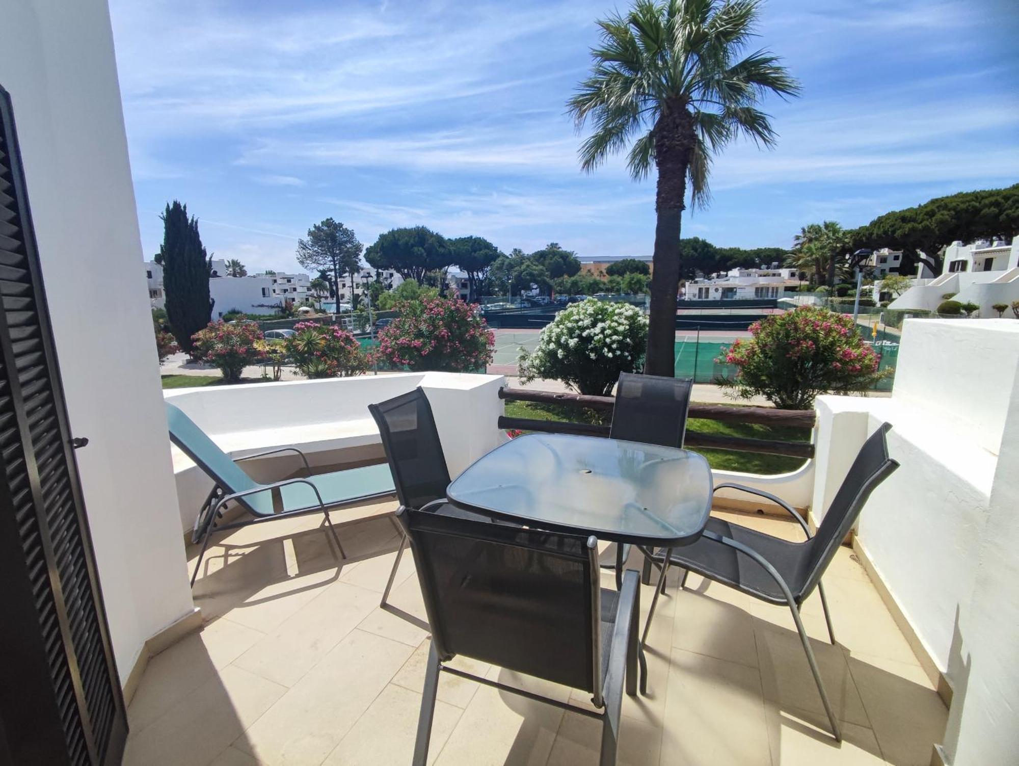 Albufeira, T1 In Balaia Golf Village, Algarve Apartment *