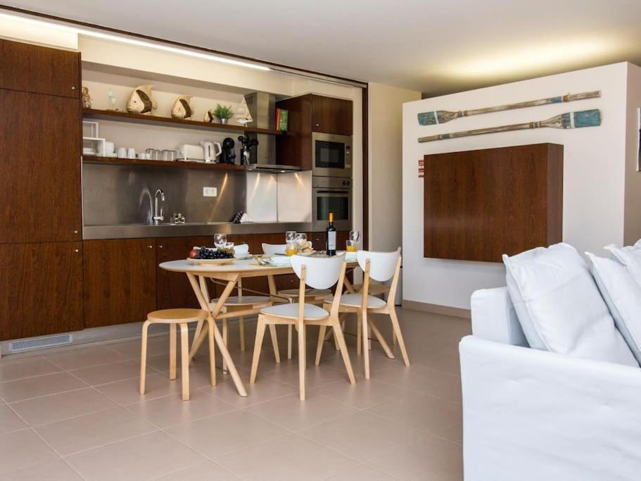 Anchor - Herdade Dos Salgados & Luxurious & 7 Pools & Golf Apartment *