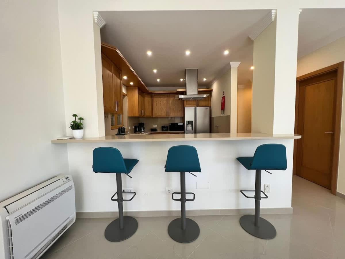 Pedra Luxe - Spacious Modern Holiday home Albufeira