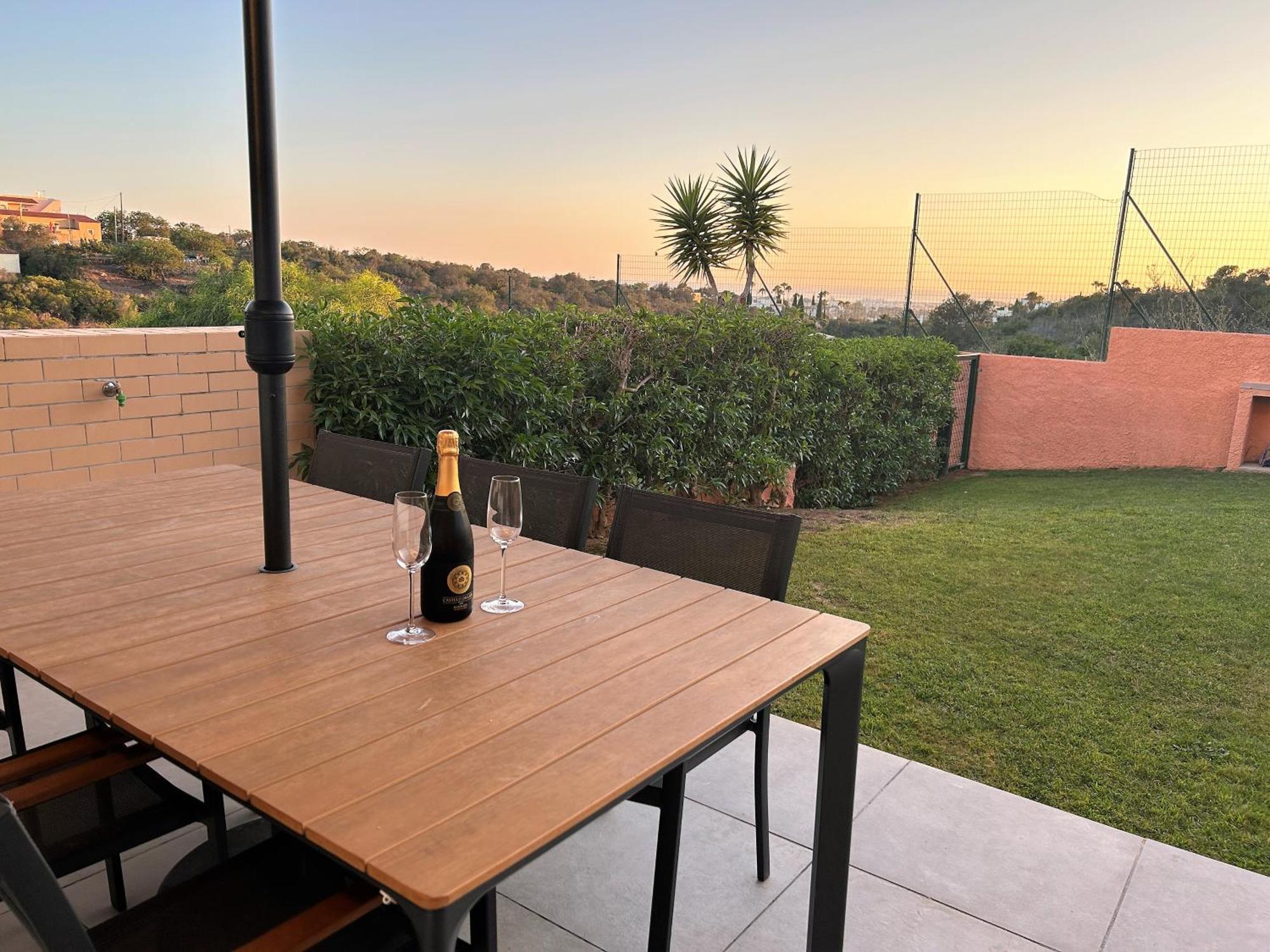 Three Bedroom Sea View Townhouse * Albufeira