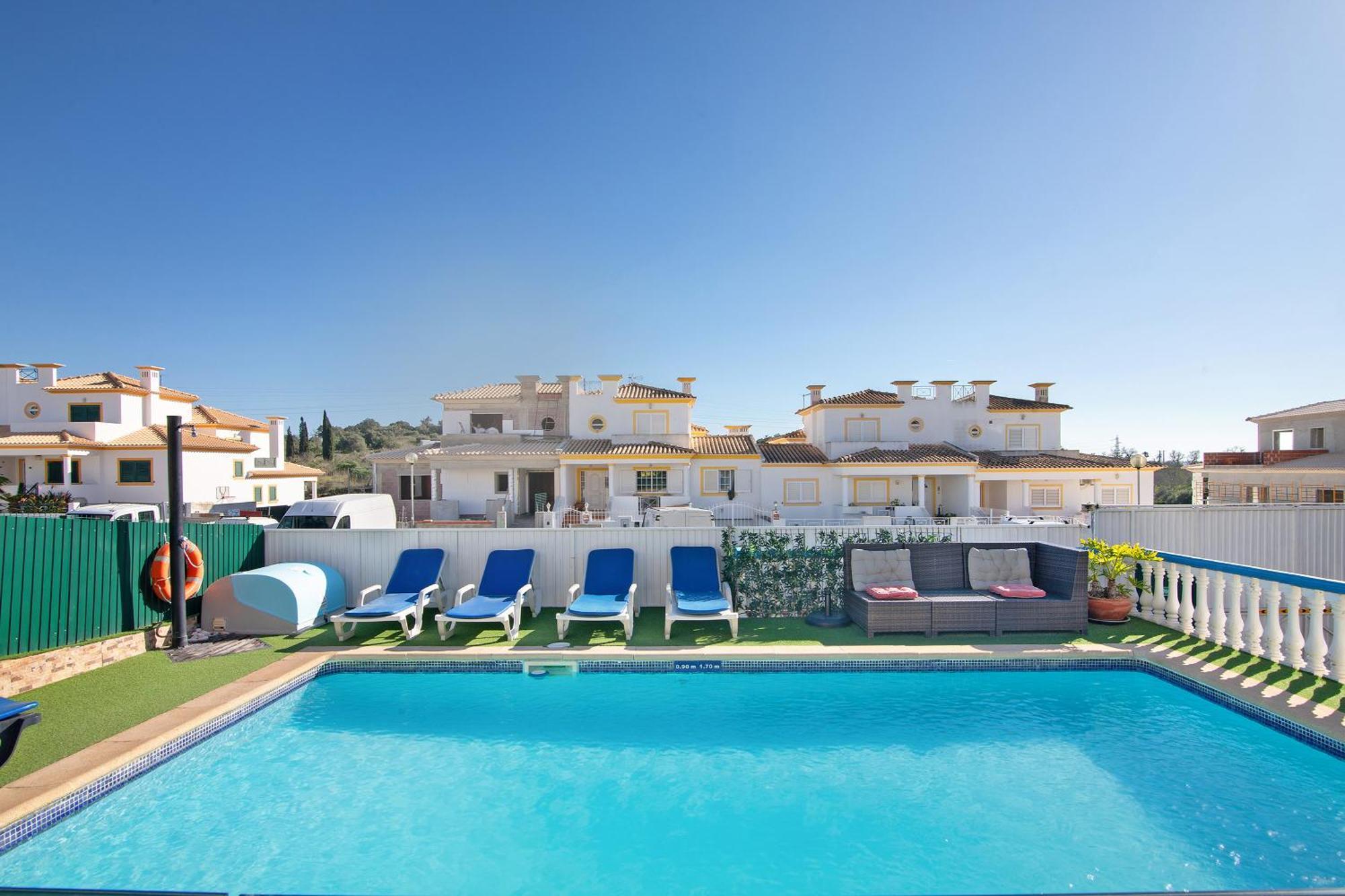 Calipso Villa *