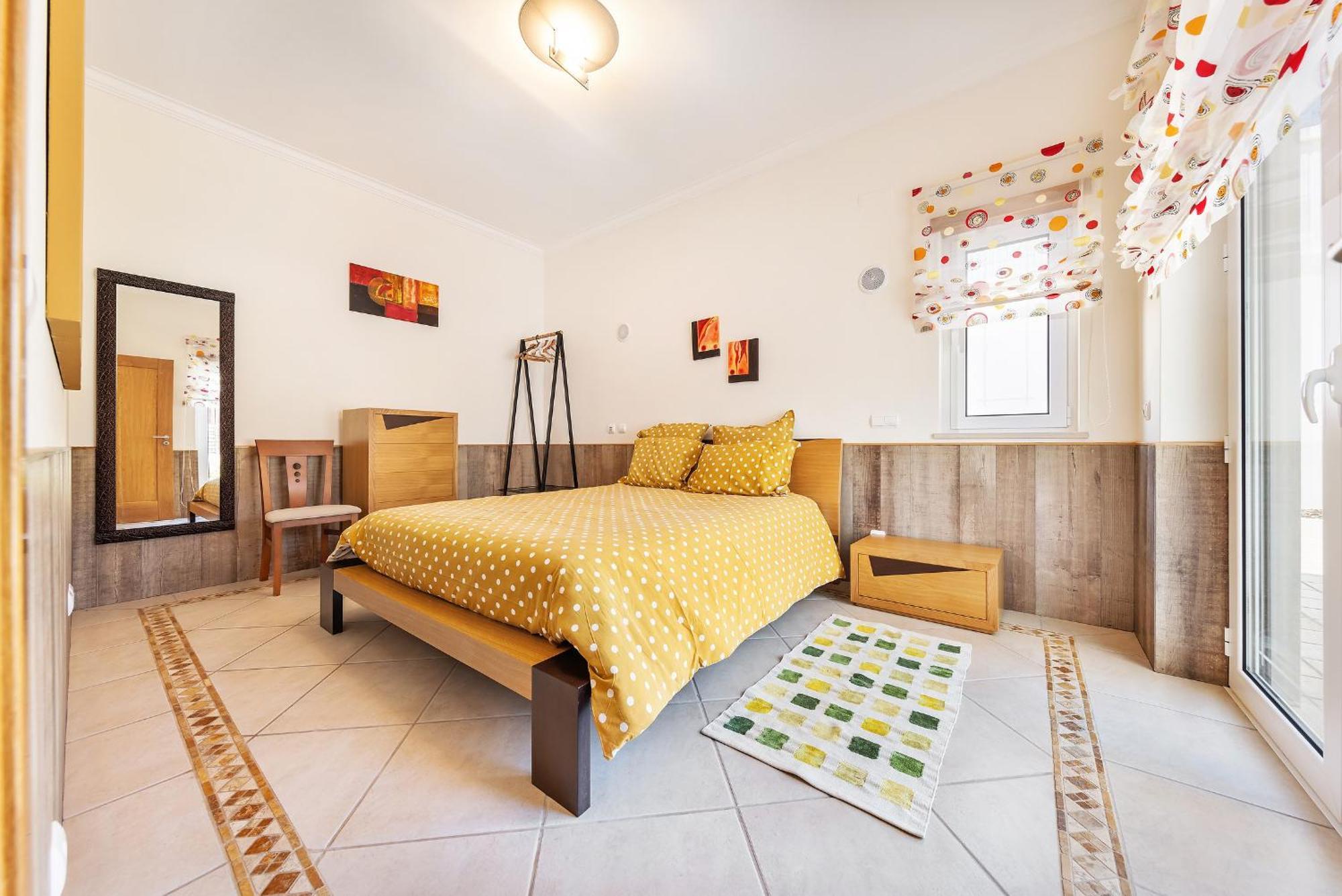Sunflower By Ocvillas * Albufeira