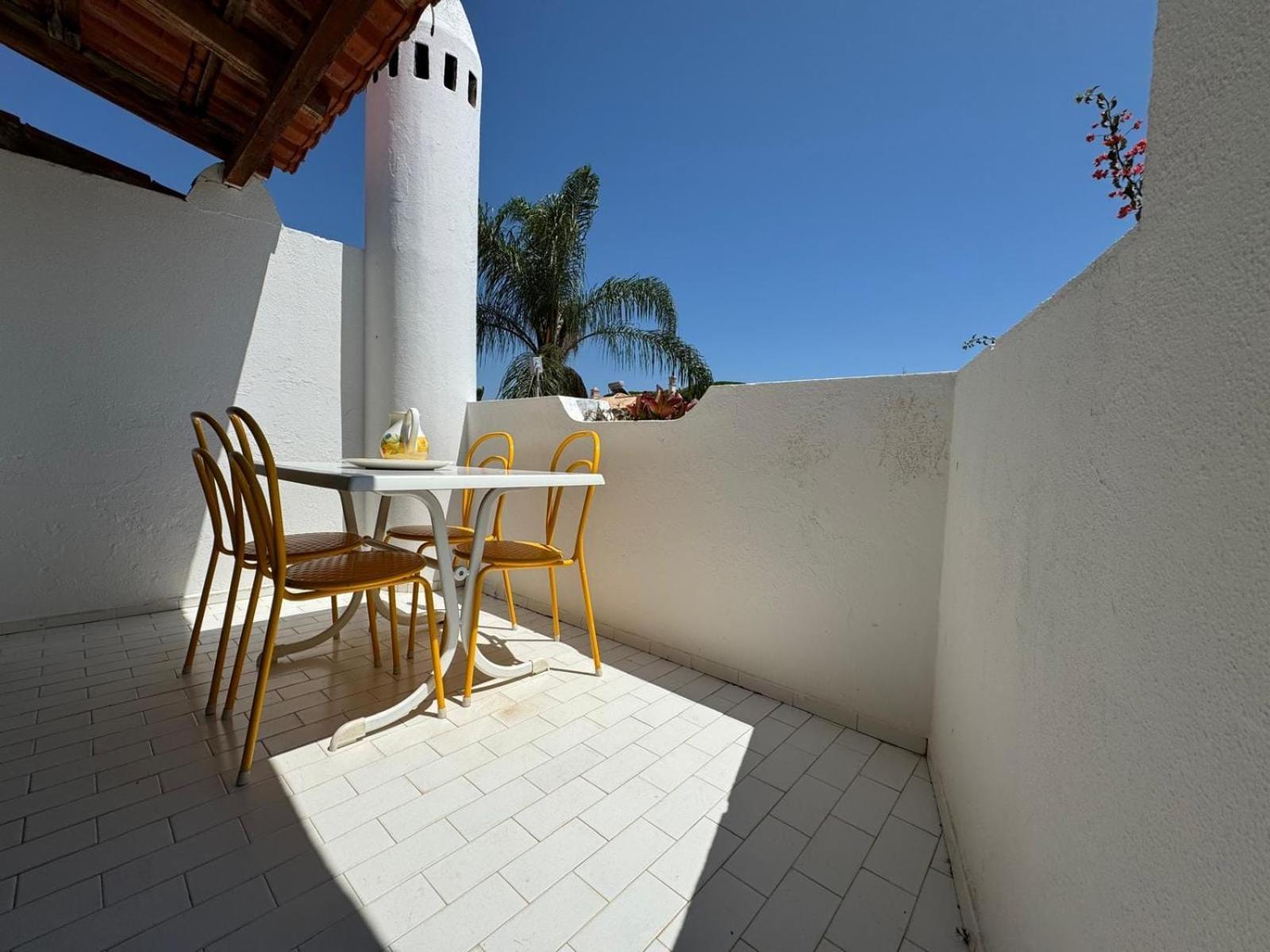 Casa Flores Casa de Férias *
