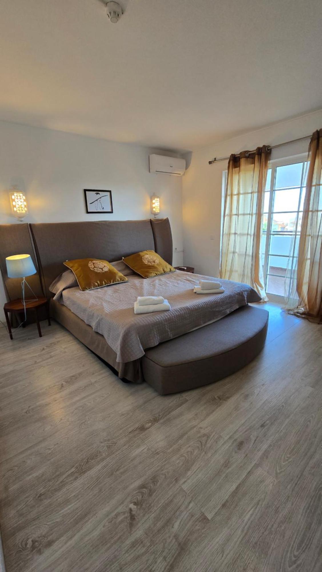 Appartement Sea View Penthouse 10 Min Walking Old Town And Pescadores Albufeira