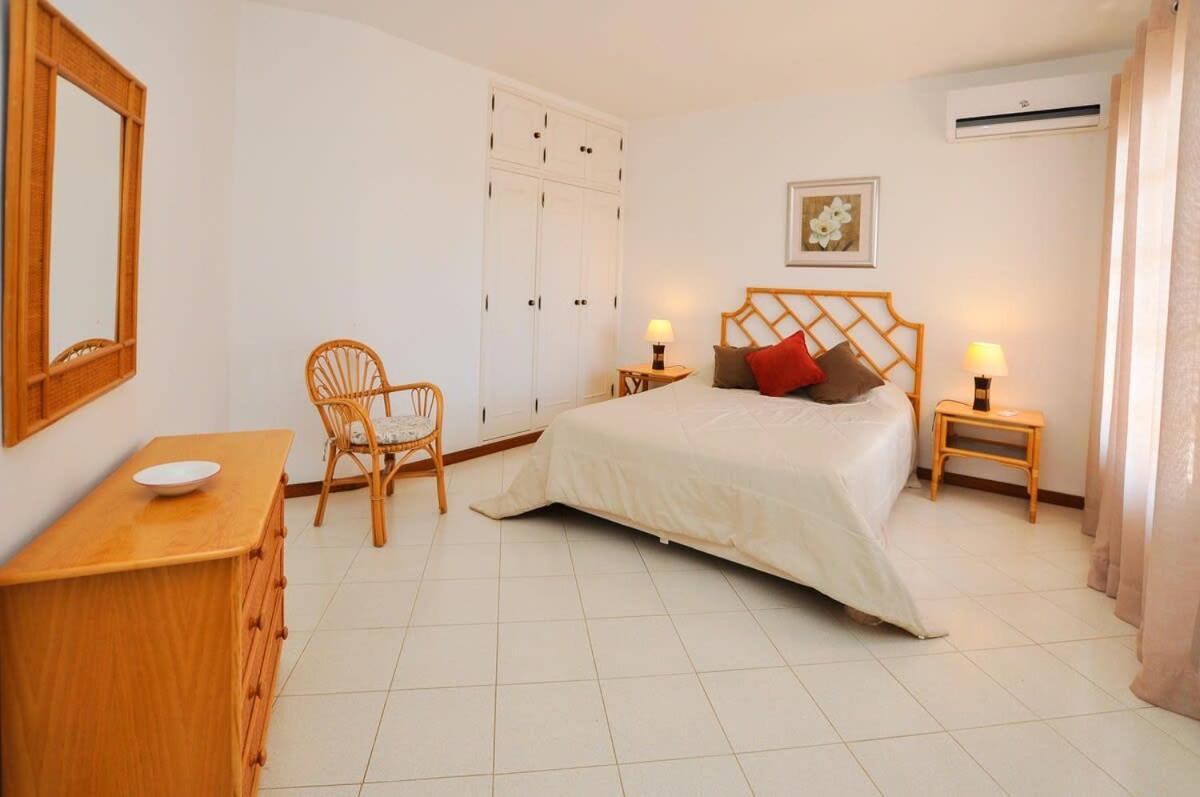 Casa Paulo - Great Location * Albufeira