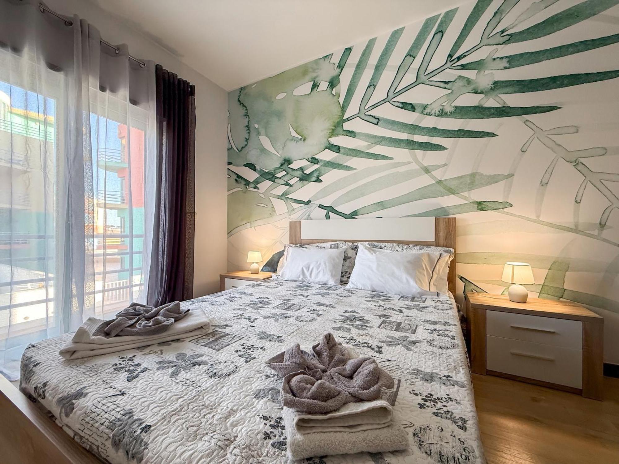 Luxury 2 Bedroom Apartment, Marina De Albufeira5 * Albufeira