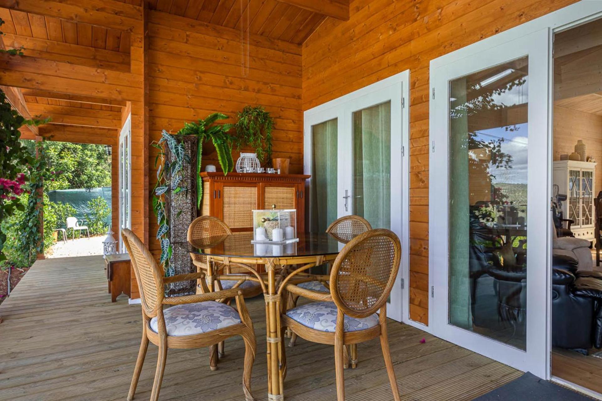 Design In With Private Pool Chalé
