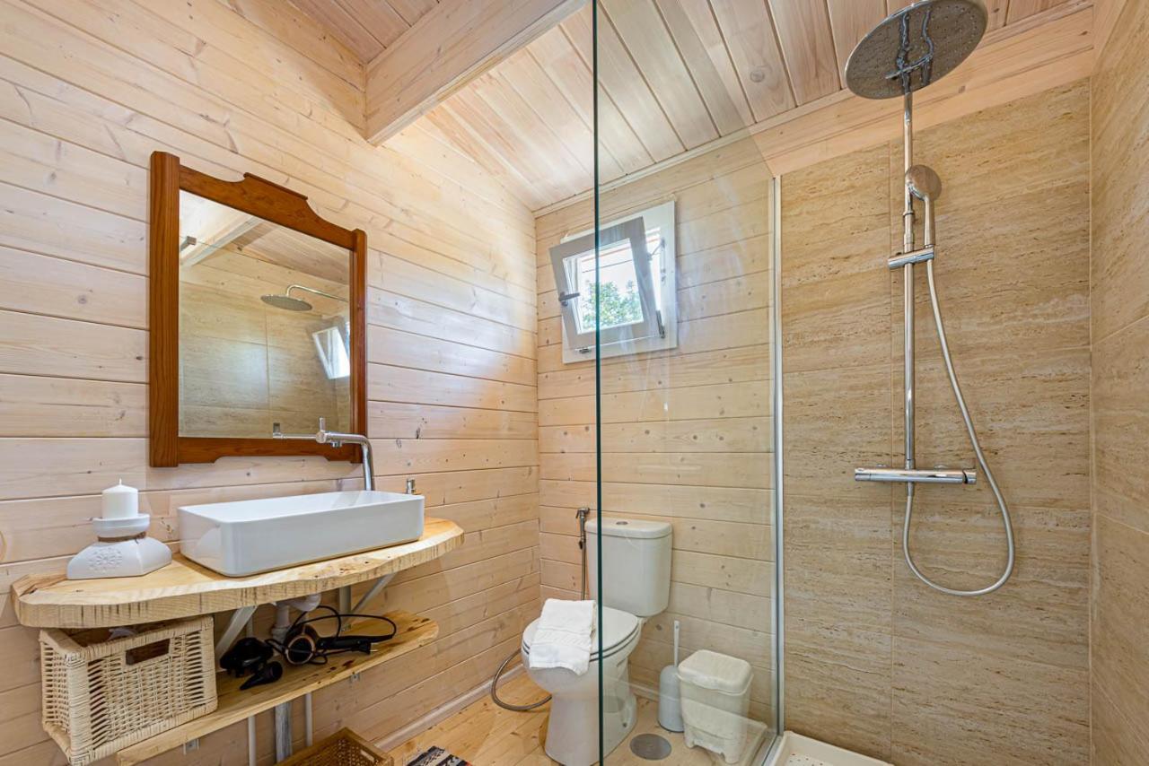 Chalé Design In With Private Pool