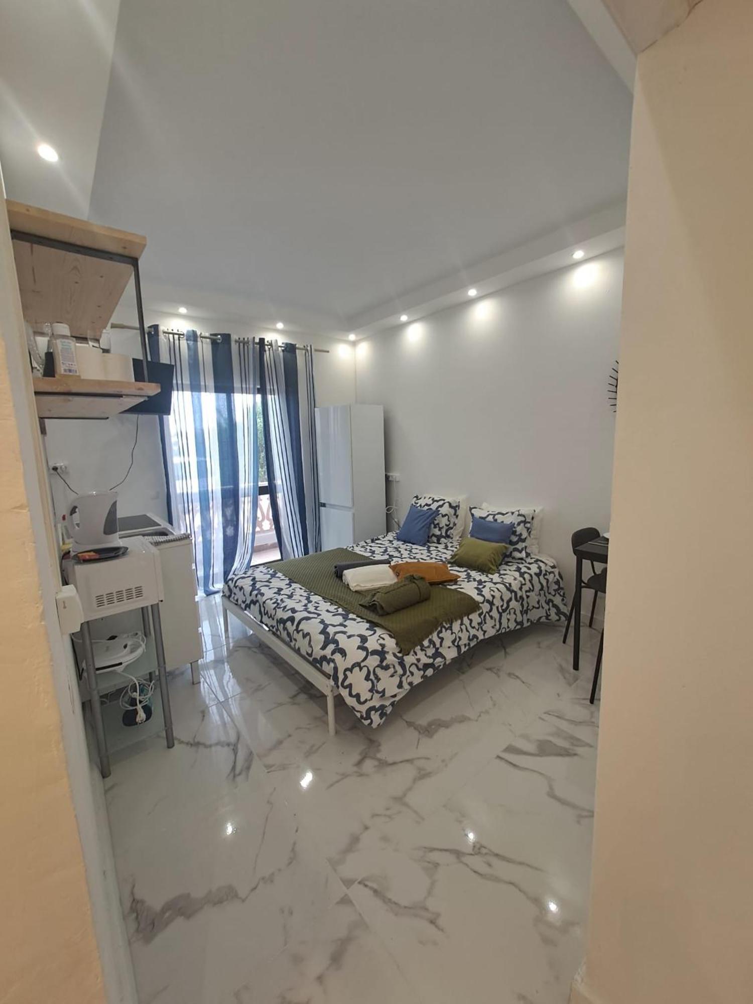 Albufeira Studio Apartment