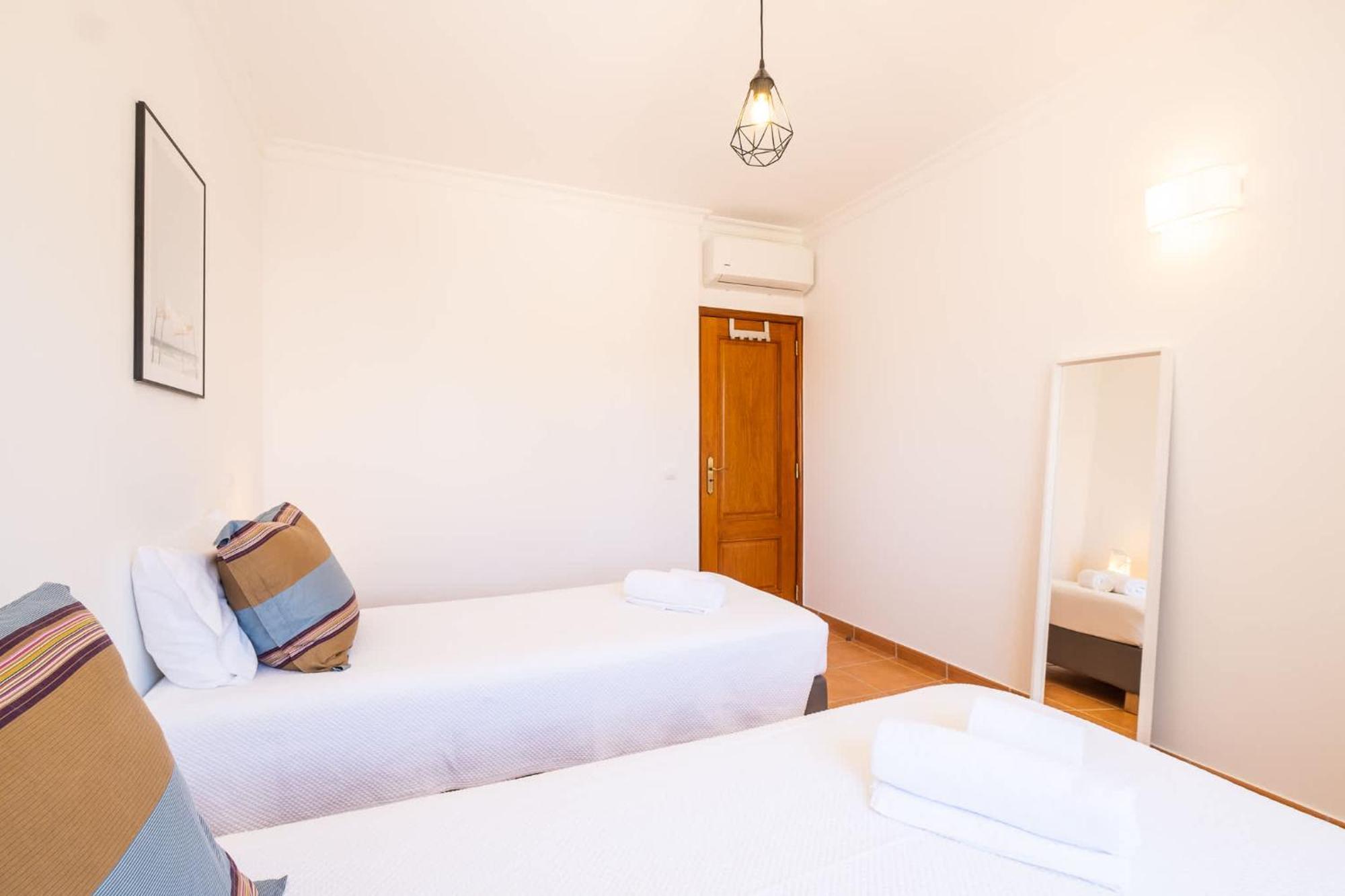 Baya - Great Family Complex With Communal Pool