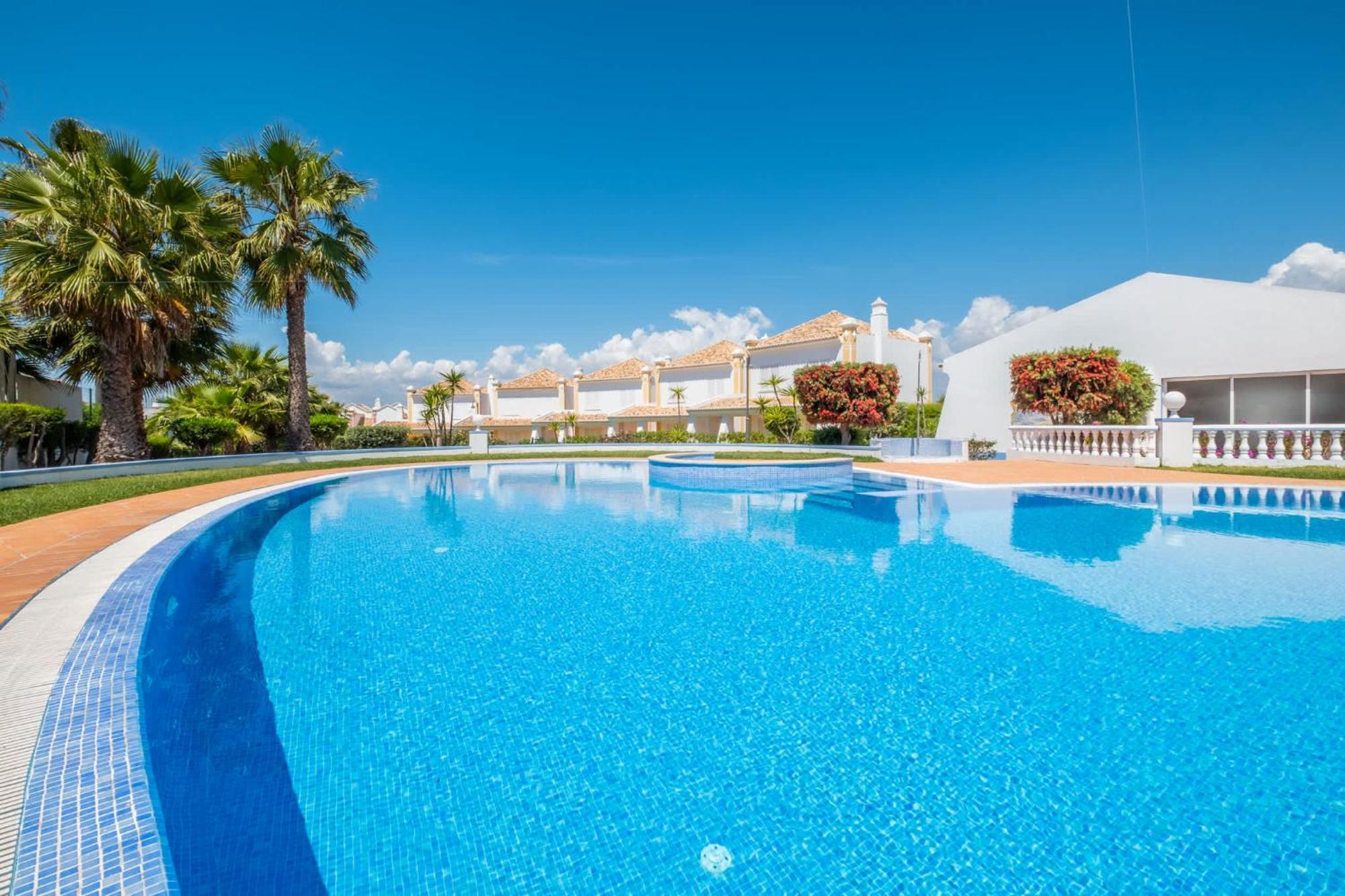 Baya - Great Family Complex With Communal Pool Albufeira