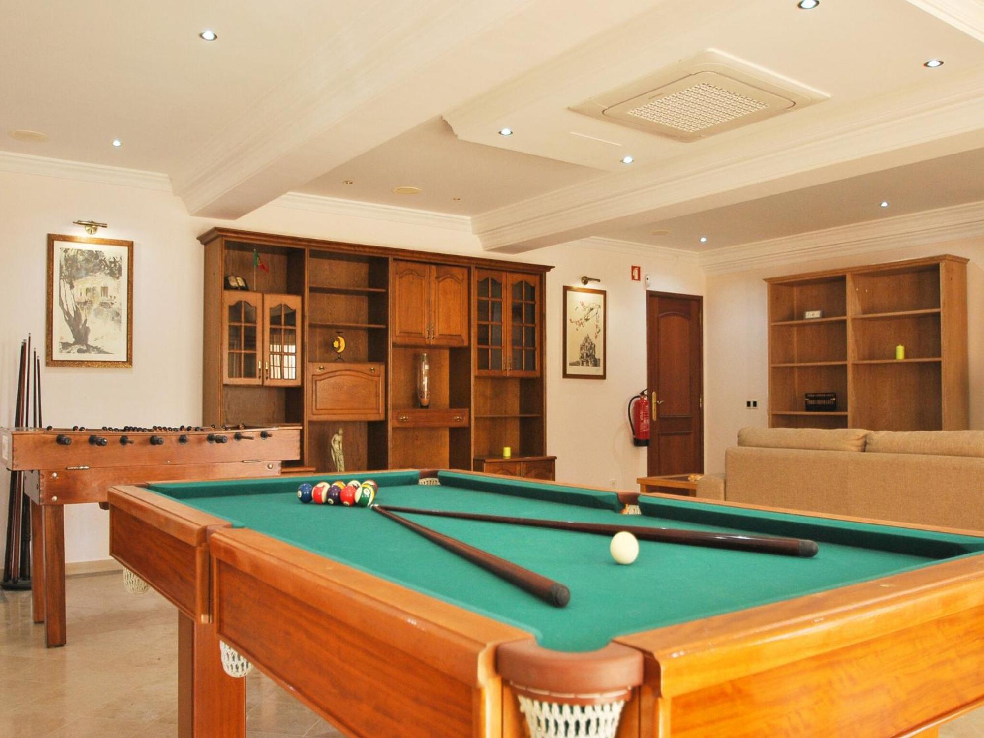 Magnificent Villa, With Private Pool Villa Albufeira