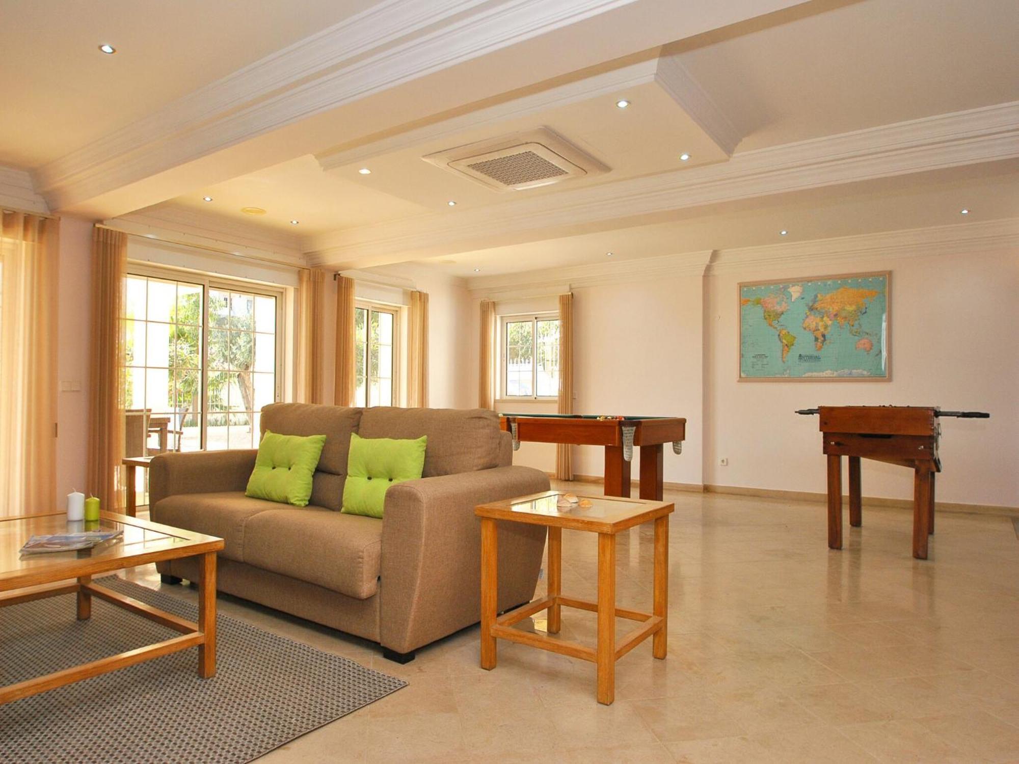 Villa Magnificent Villa, With Private Pool