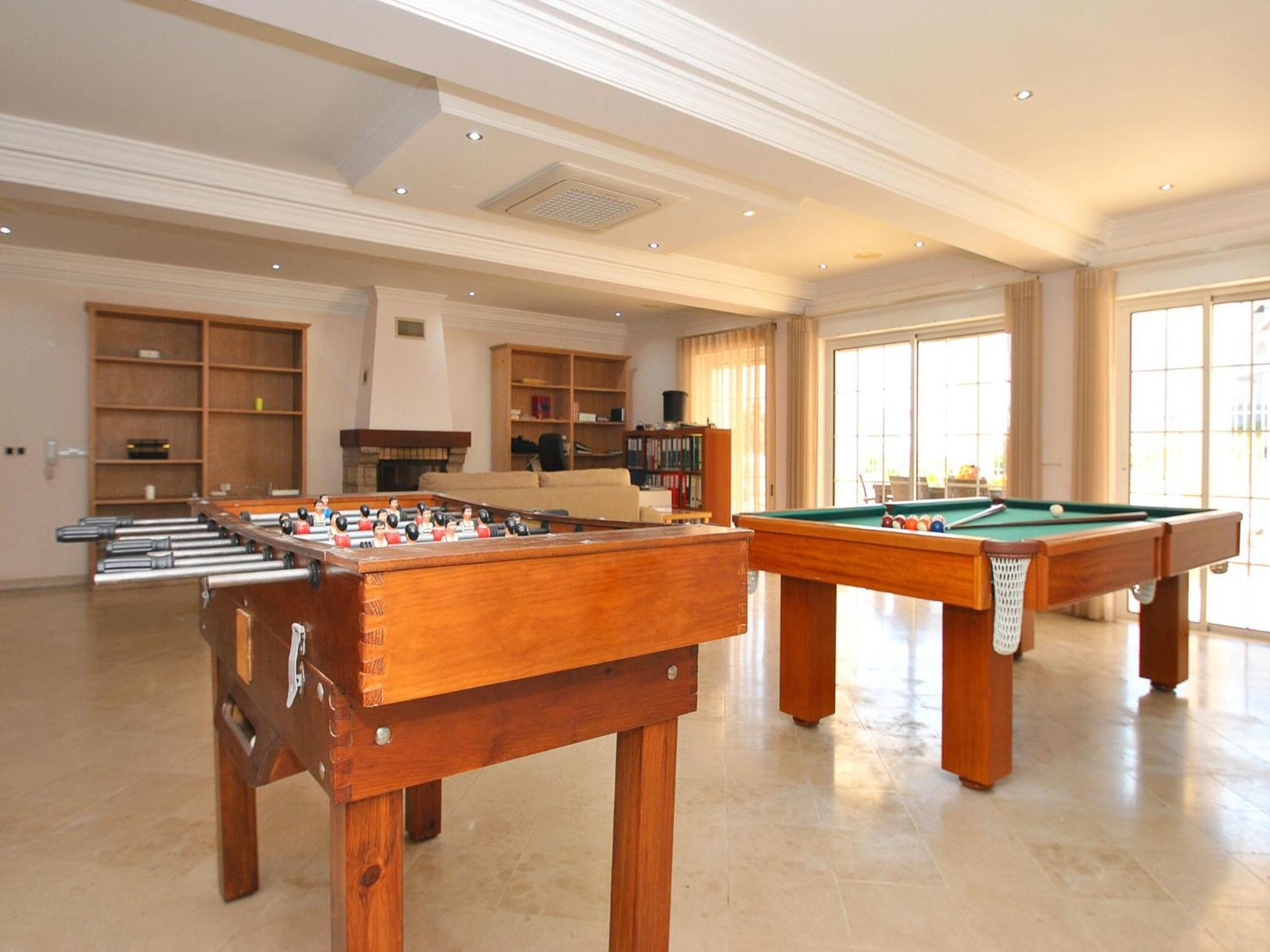 Magnificent Villa, With Private Pool Albufeira