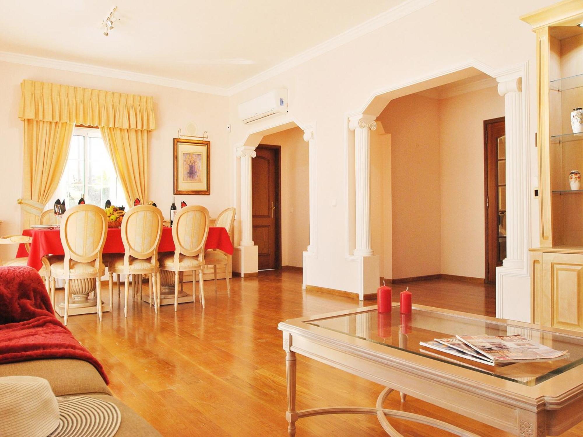 Magnificent Villa, With Private Pool Villa *
