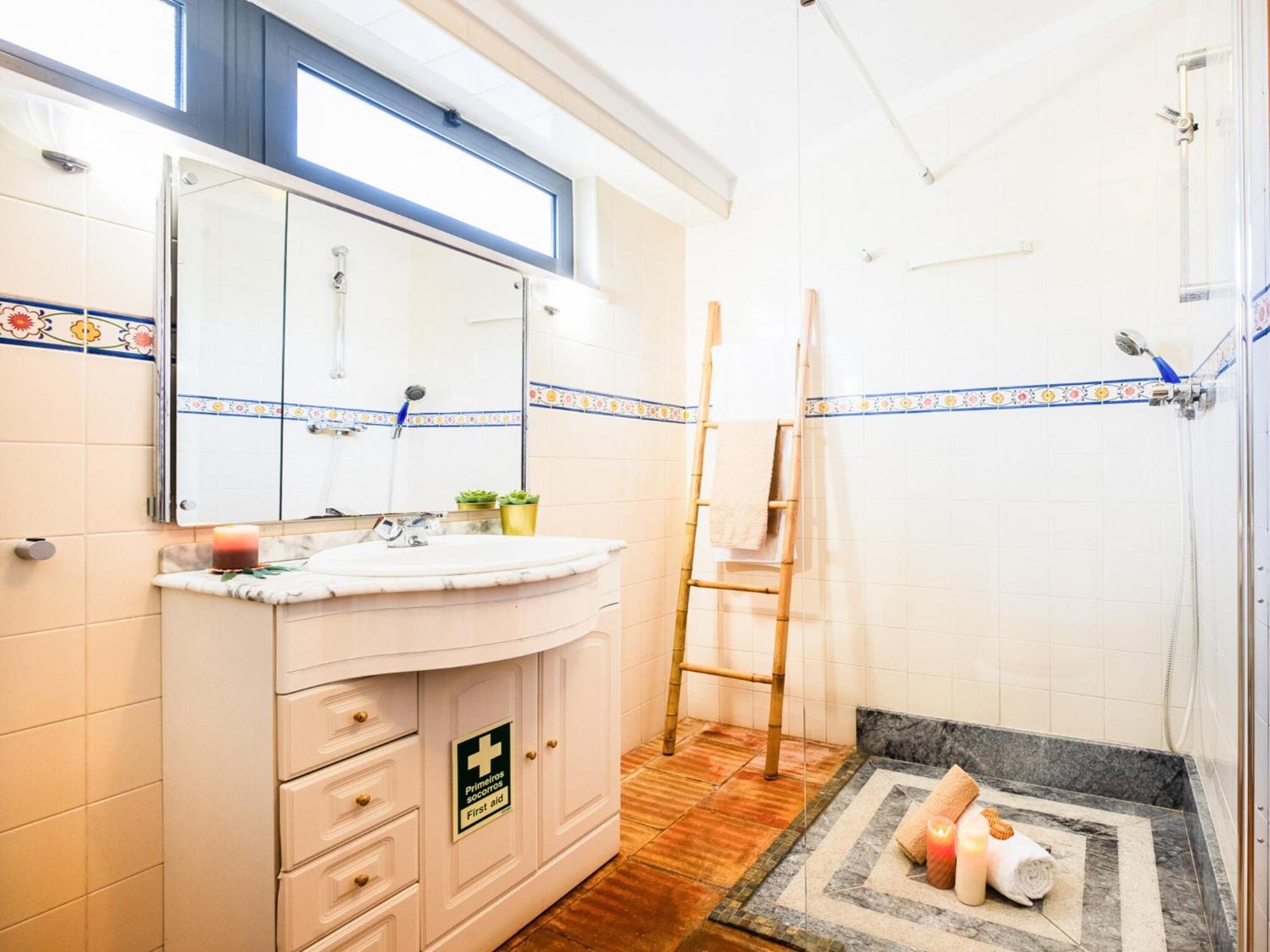 Beachside Bliss Villa Albufeira