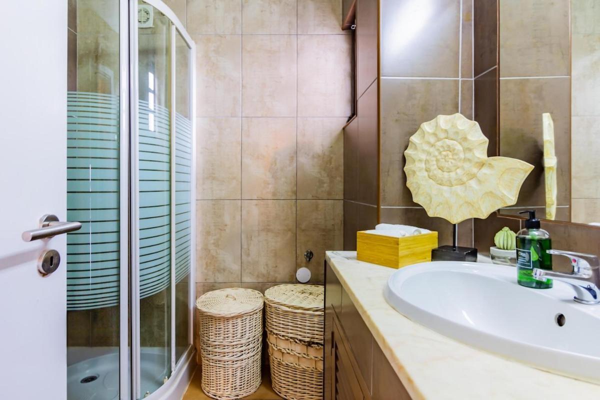 Family Oasis With Pool Apartamento