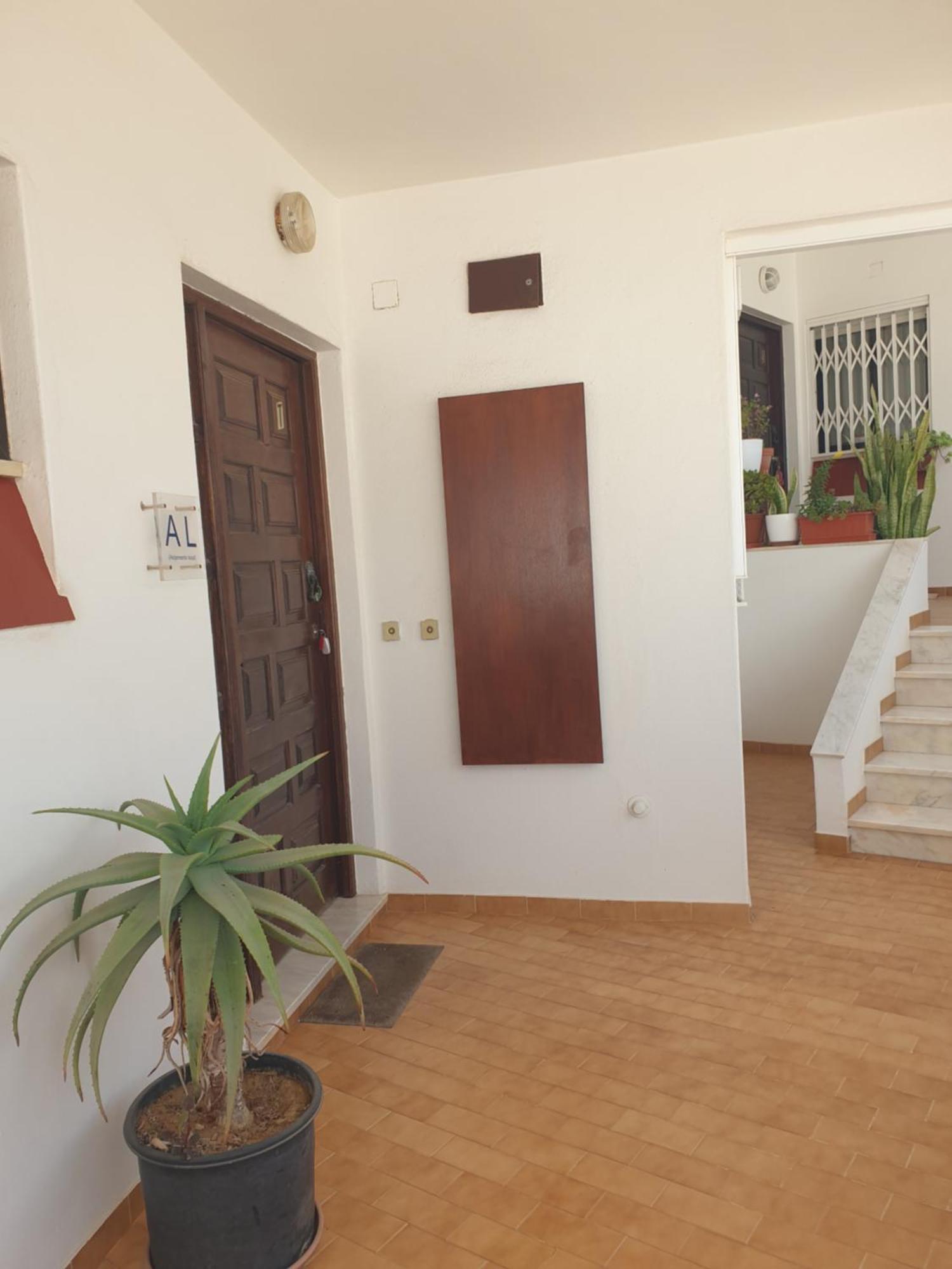 Apartment On The Strip *