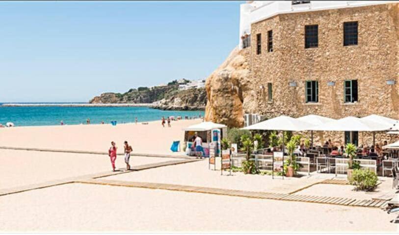 - Anna Town Albufeira