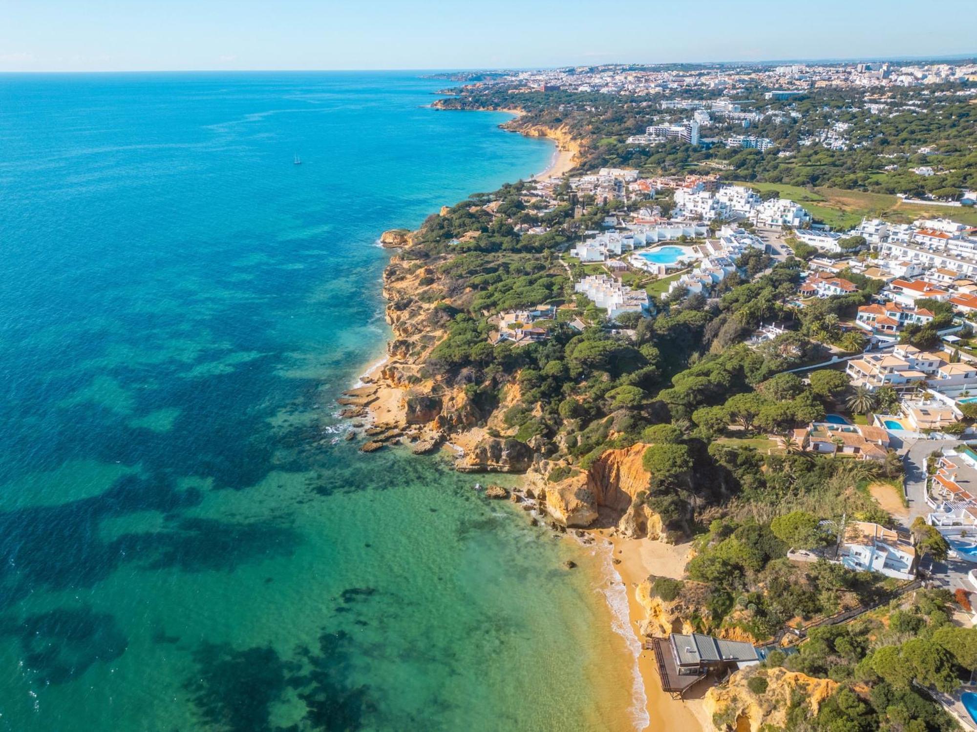 Charming Villa, Close To The Villa Albufeira